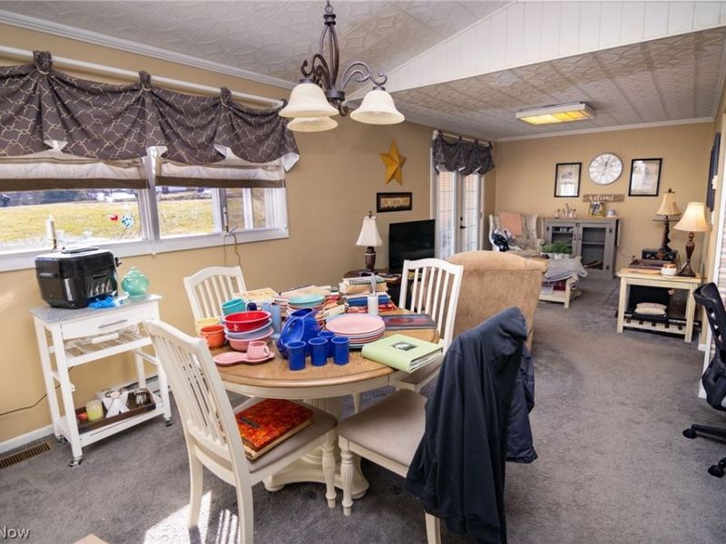 49314 Johnson Drive, Saint Clairsville, OH 43950 Photo 14