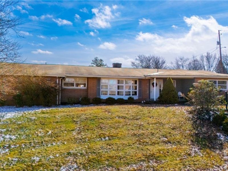 49314 Johnson Drive, Saint Clairsville, OH 43950 Photo 3