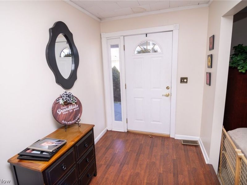 49314 Johnson Drive, Saint Clairsville, OH 43950 Photo 8