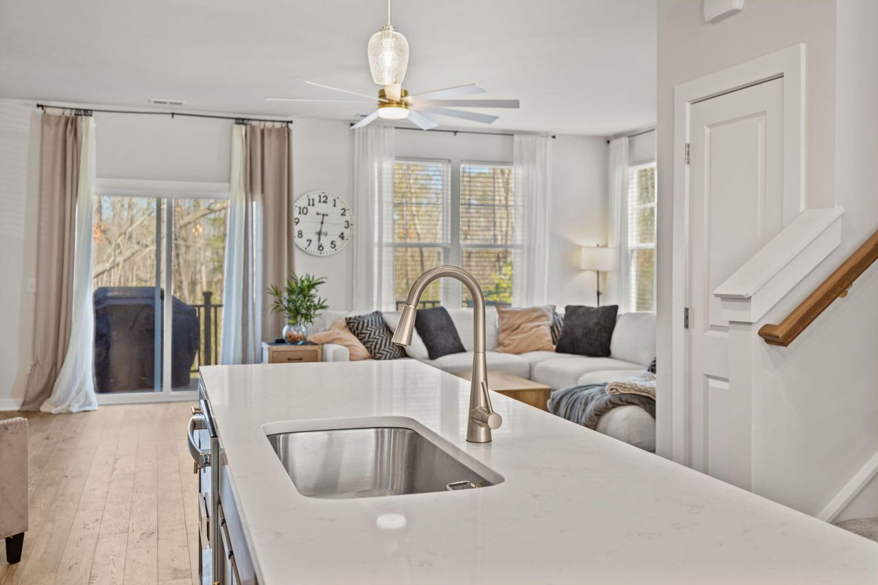 1036 Old Cypress Photo 16