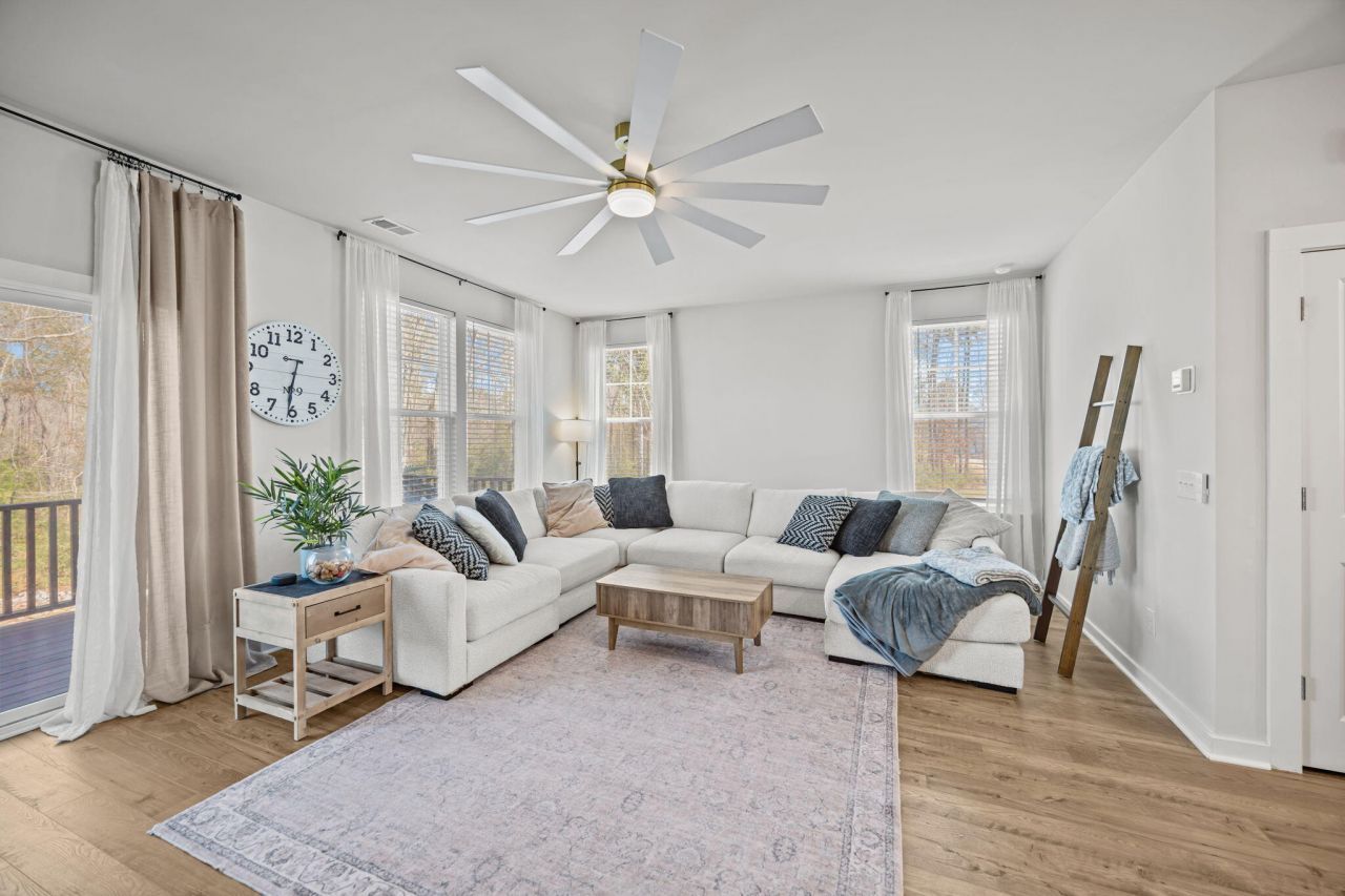 1036 Old Cypress Photo 19