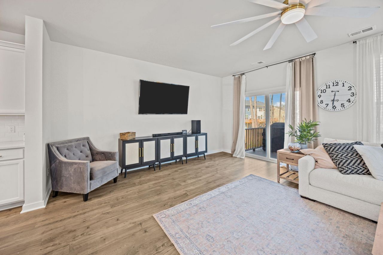 1036 Old Cypress Photo 20