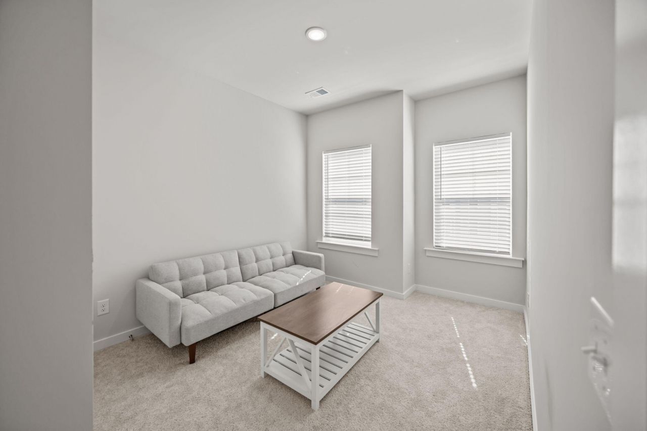 1036 Old Cypress Photo 27