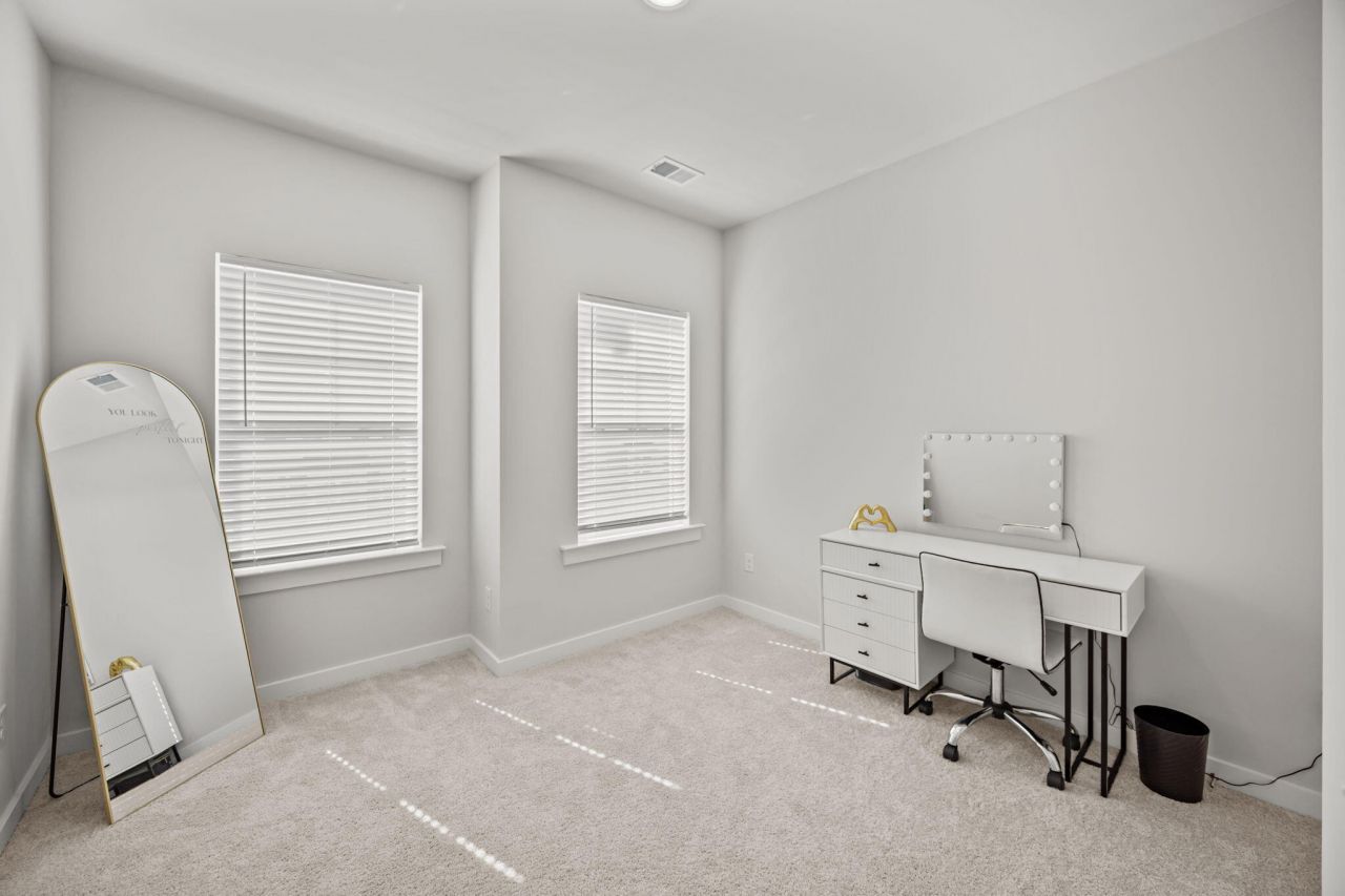1036 Old Cypress Photo 29
