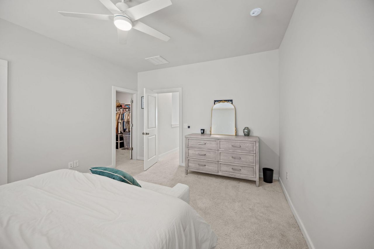 1036 Old Cypress Photo 32