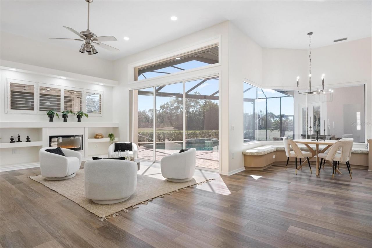 422 Wincanton Place, Venice, FL 34293 Photo