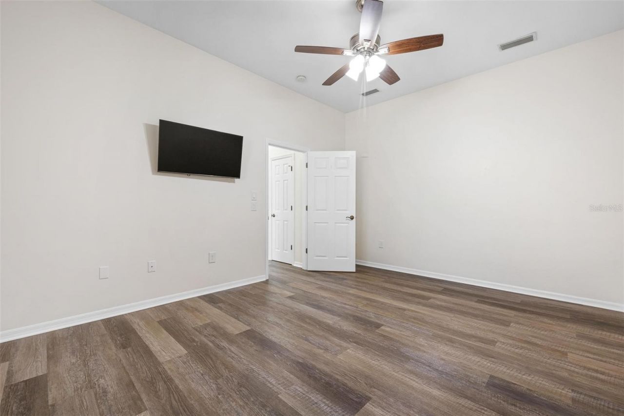 422 Wincanton Place, Venice, FL 34293 Photo