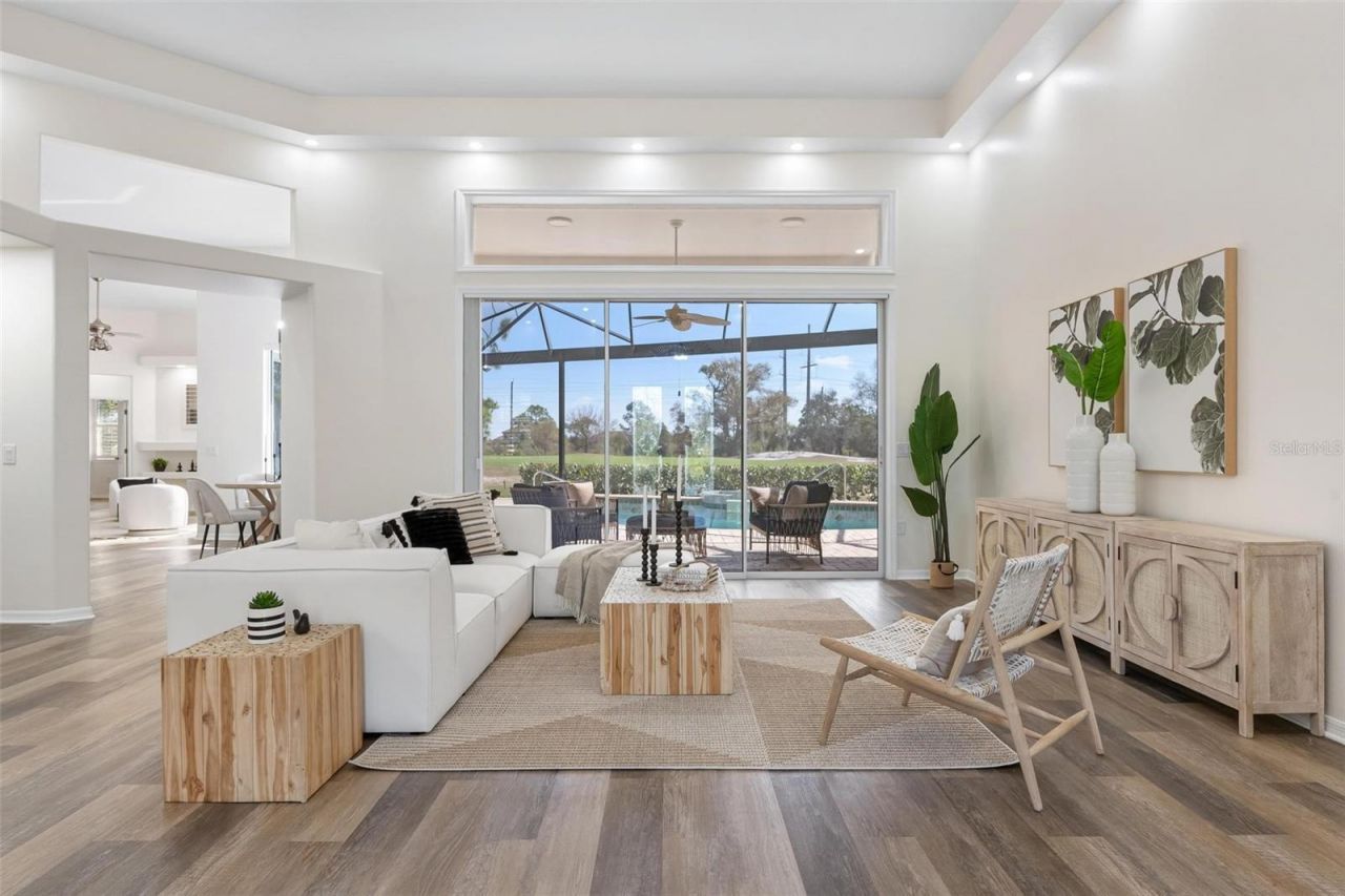 422 Wincanton Place, Venice, FL 34293 Photo