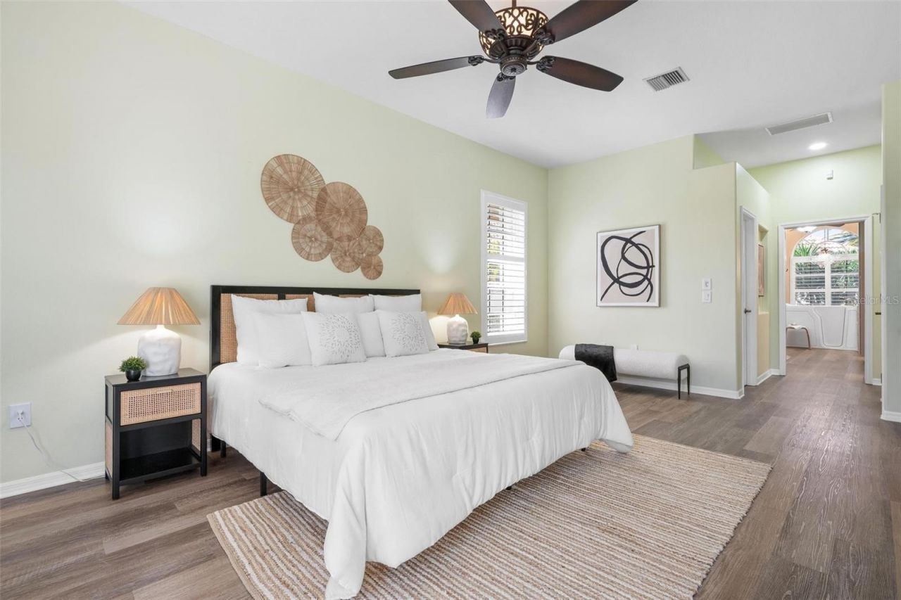 422 Wincanton Place, Venice, FL 34293 Photo