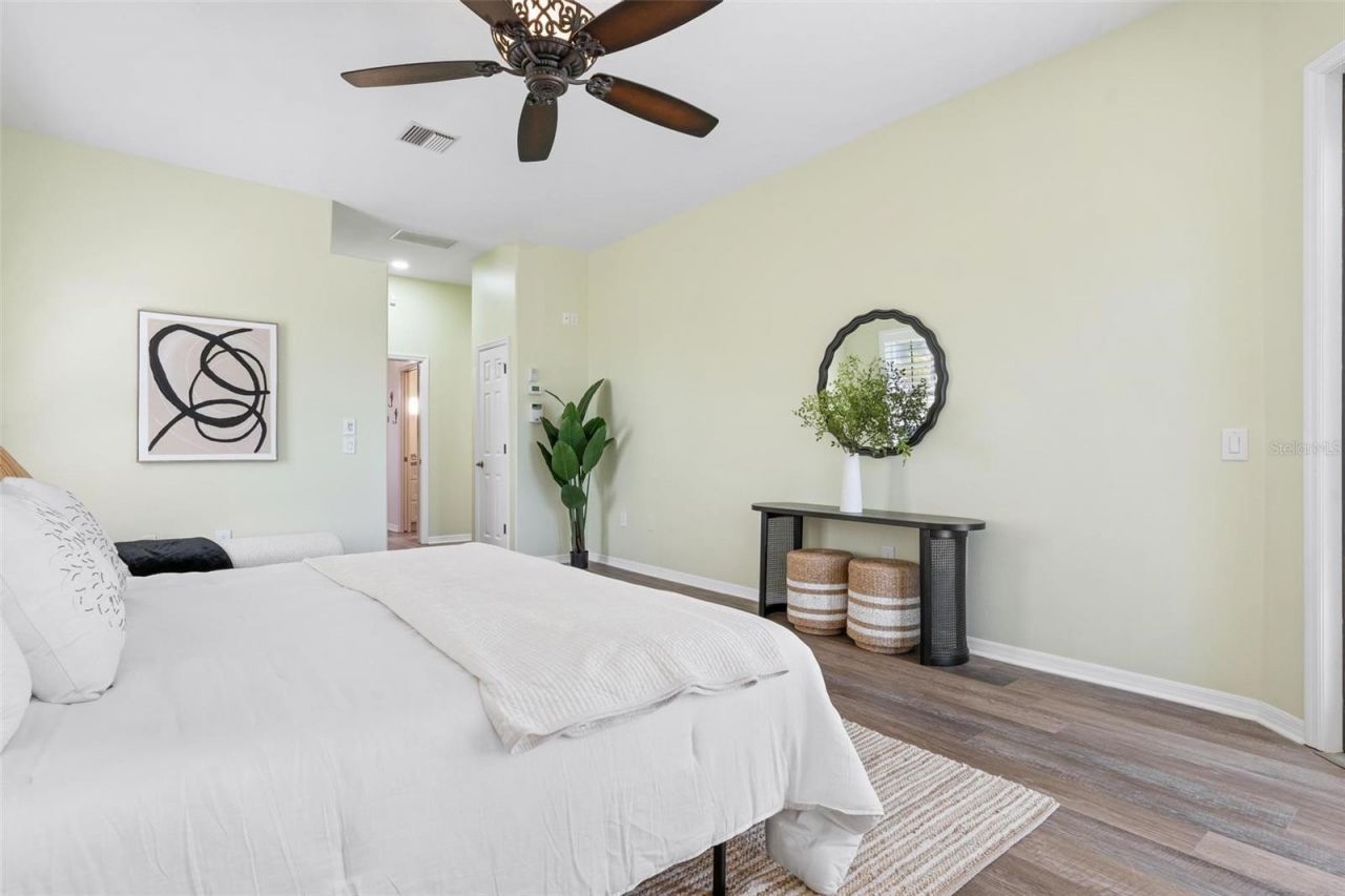 422 Wincanton Place, Venice, FL 34293 Photo