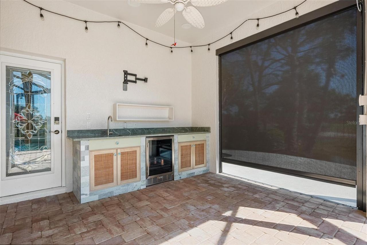 422 Wincanton Place, Venice, FL 34293 Photo