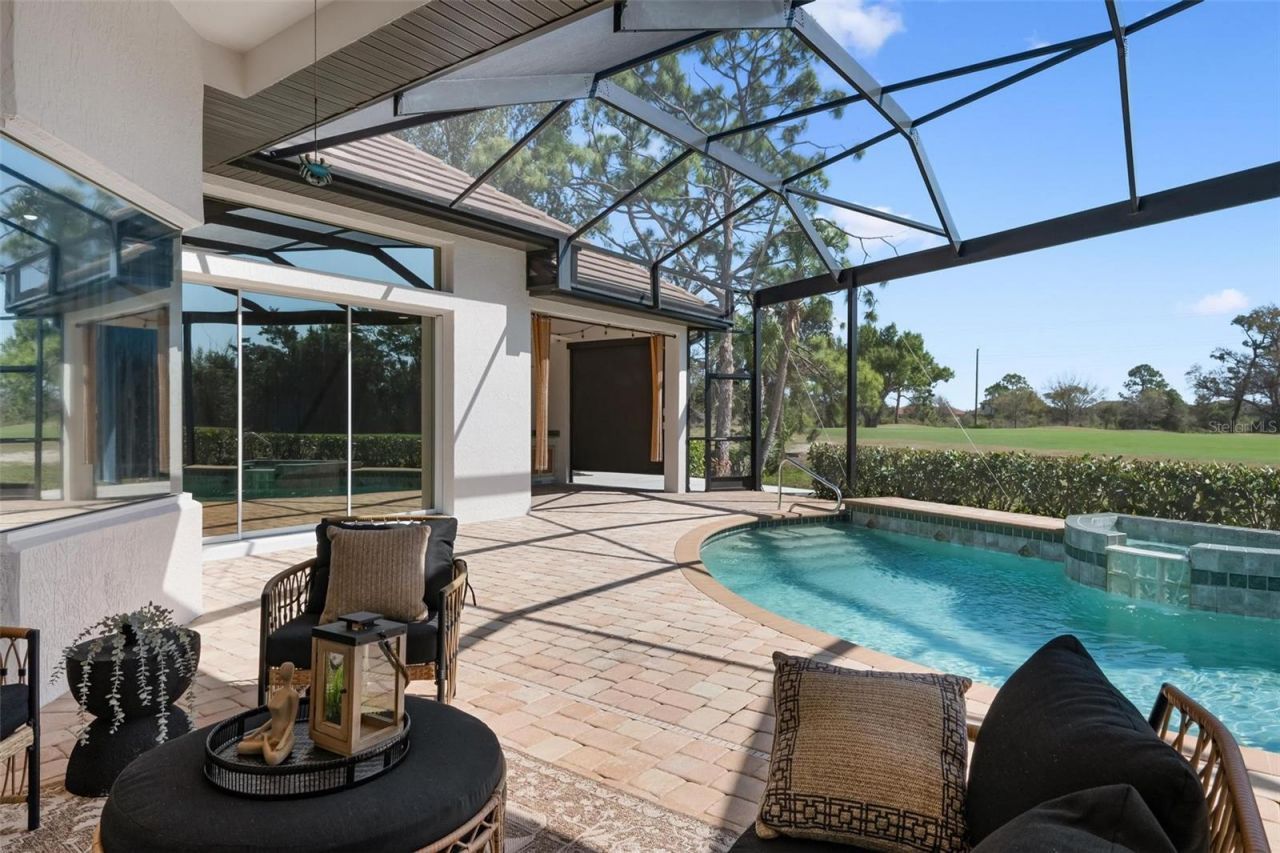 422 Wincanton Place, Venice, FL 34293 Photo