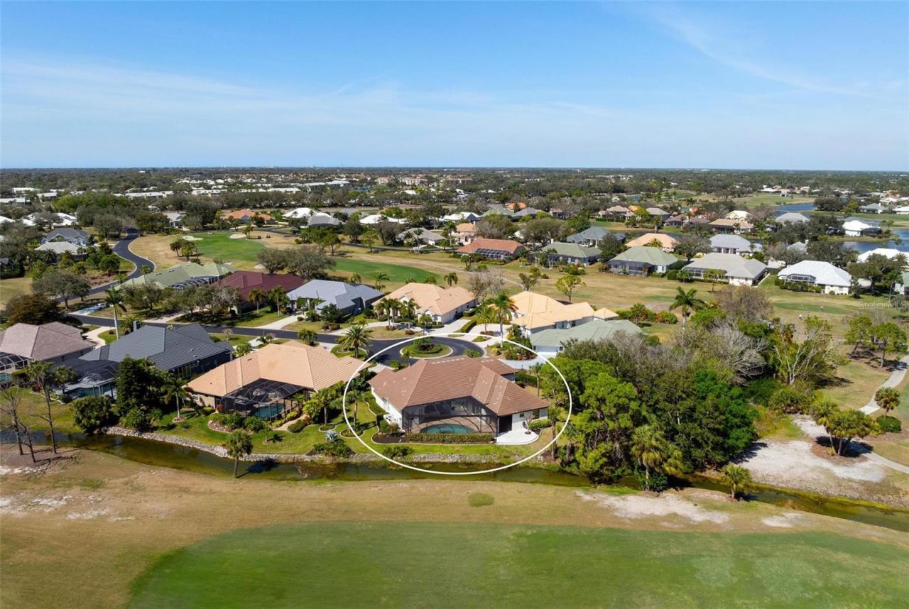 422 Wincanton Place, Venice, FL 34293 Photo