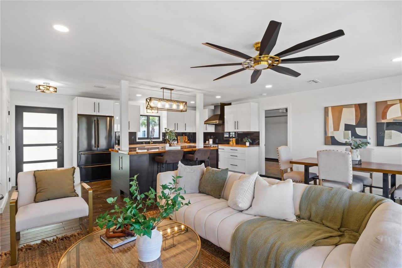 203 Parkwood Lane, Edgewater, FL 32132 Photo