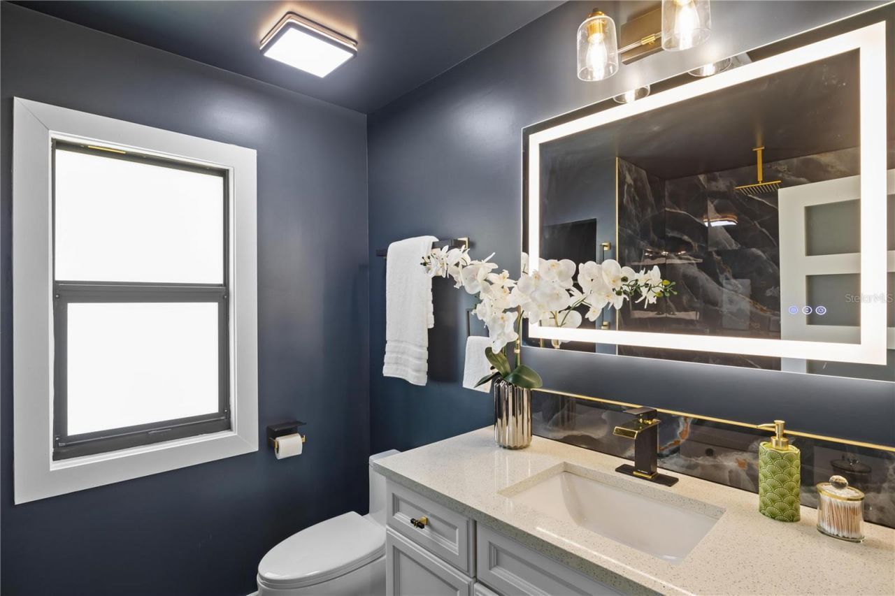 203 Parkwood Lane, Edgewater, FL 32132 Photo