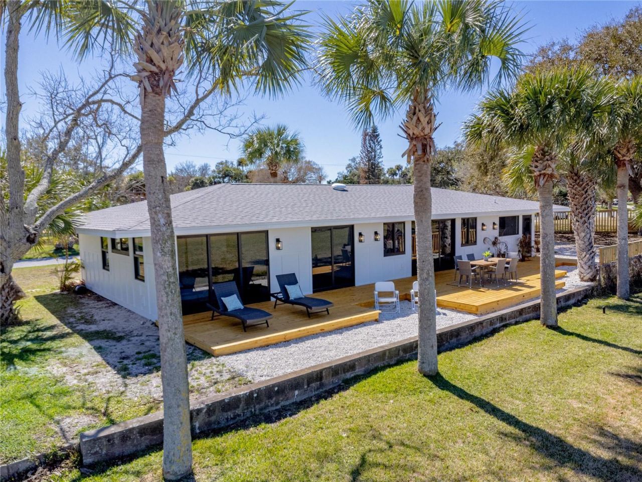 203 Parkwood Lane, Edgewater, FL 32132 Photo