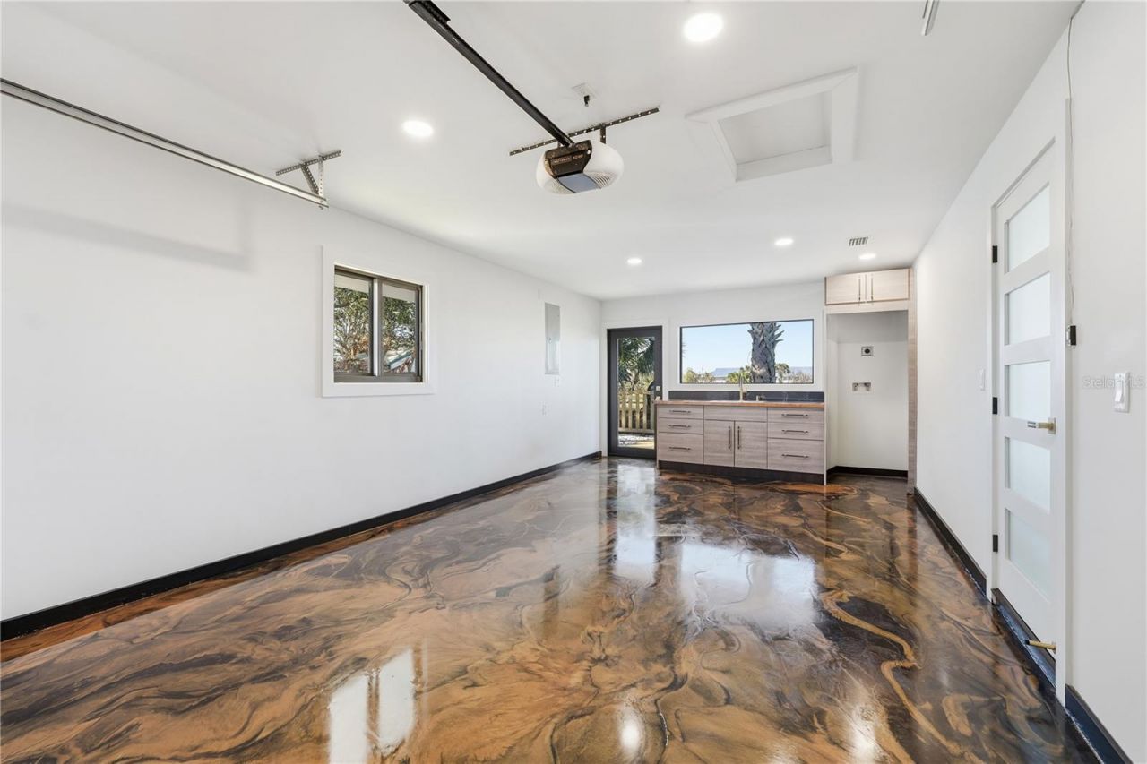 203 Parkwood Lane, Edgewater, FL 32132 Photo