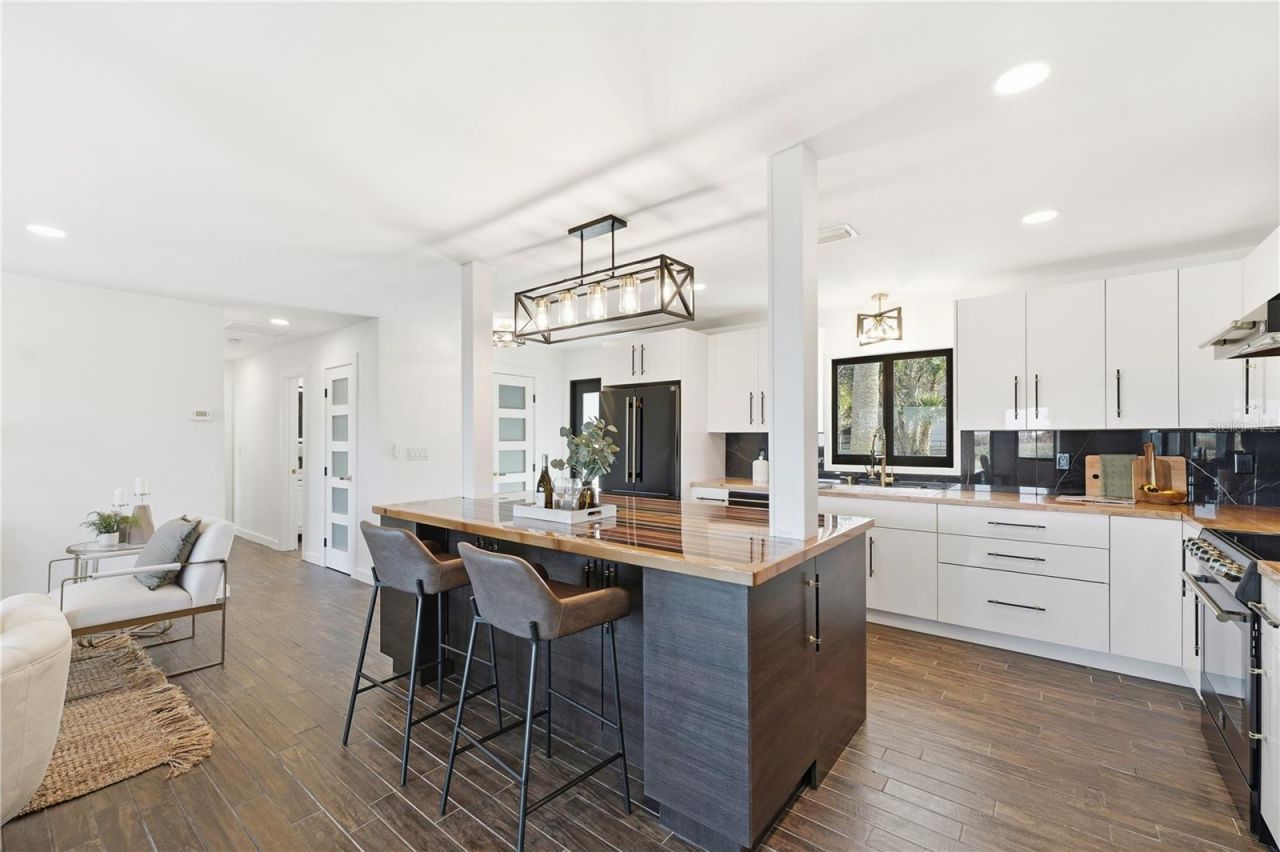 203 Parkwood Lane, Edgewater, FL 32132 Photo