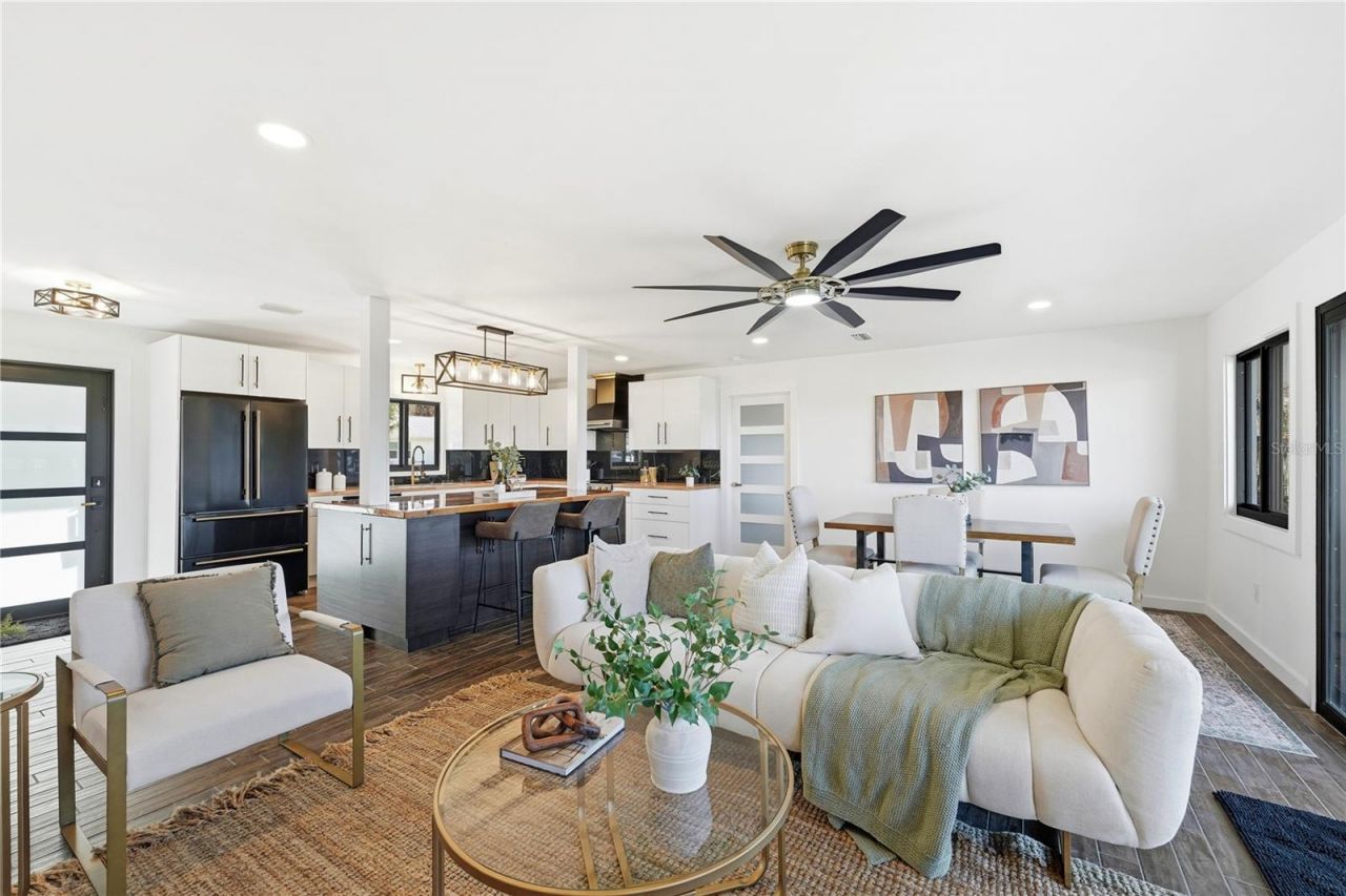 203 Parkwood Lane, Edgewater, FL 32132 Photo