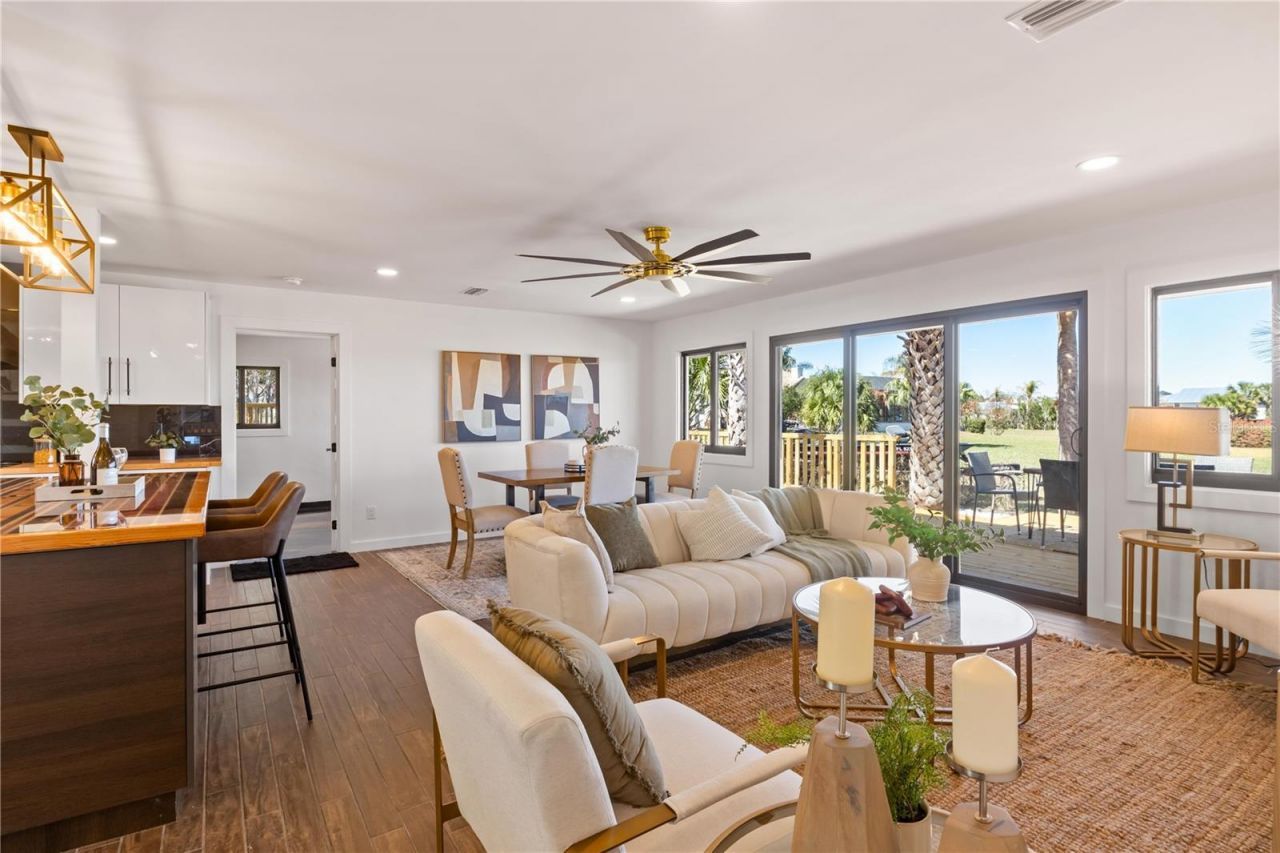 203 Parkwood Lane, Edgewater, FL 32132 Photo