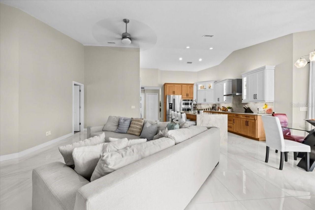 16506 Longleat Drive, Lutz, FL 33549 Photo