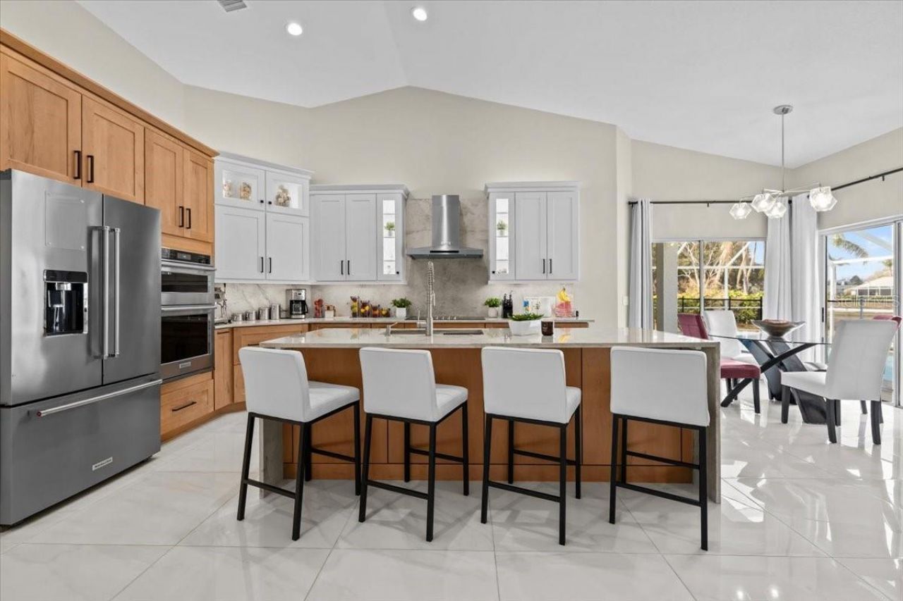 16506 Longleat Drive, Lutz, FL 33549 Photo