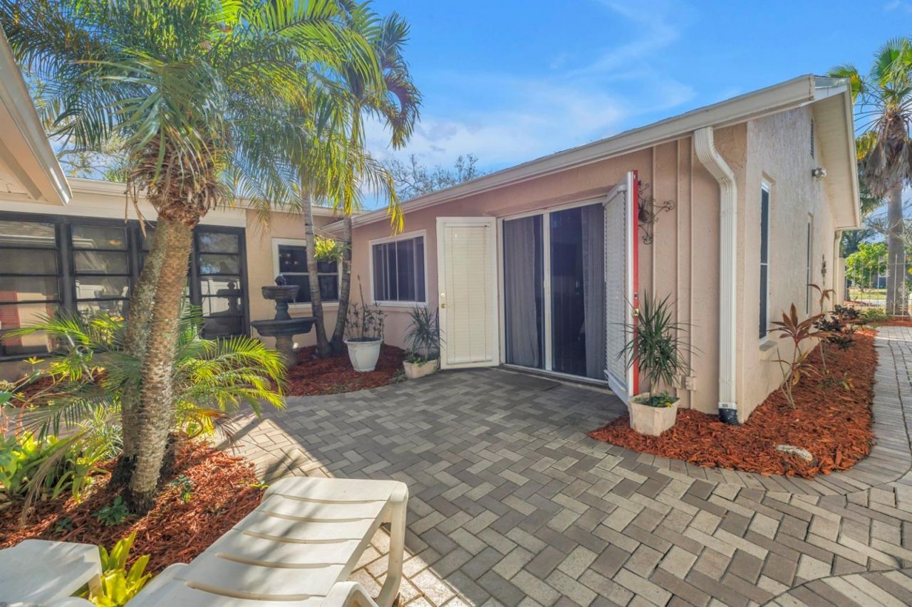 10761 125th Avenue, Largo, FL 33778 Photo