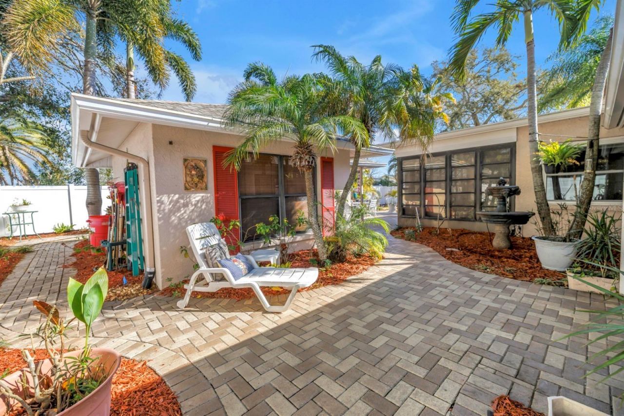 10761 125th Avenue, Largo, FL 33778 Photo