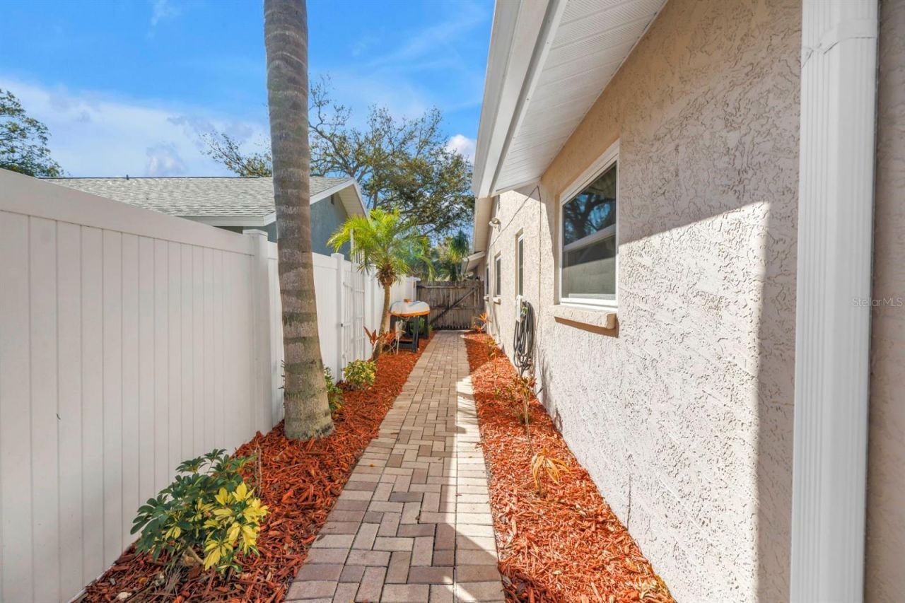 10761 125th Avenue, Largo, FL 33778 Photo