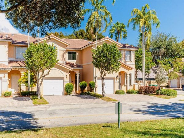 12523 SW 121st Way, Miami, FL 33186