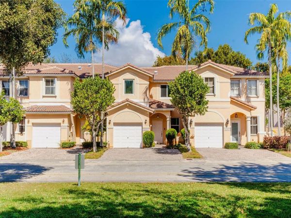 12523 SW 121st Way, Miami, FL 33186
