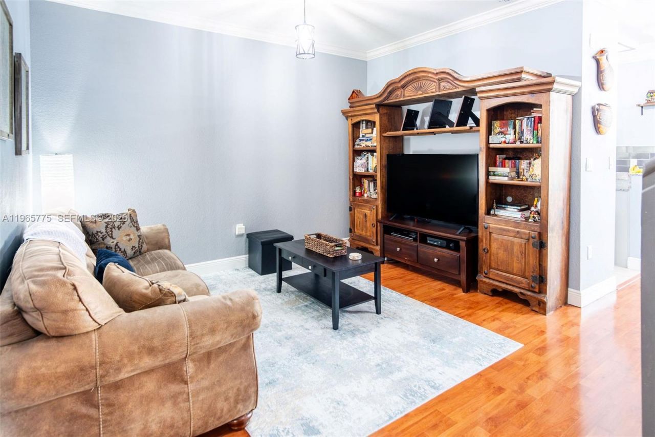 12523 SW 121st Way, Miami, FL 33186 Photo