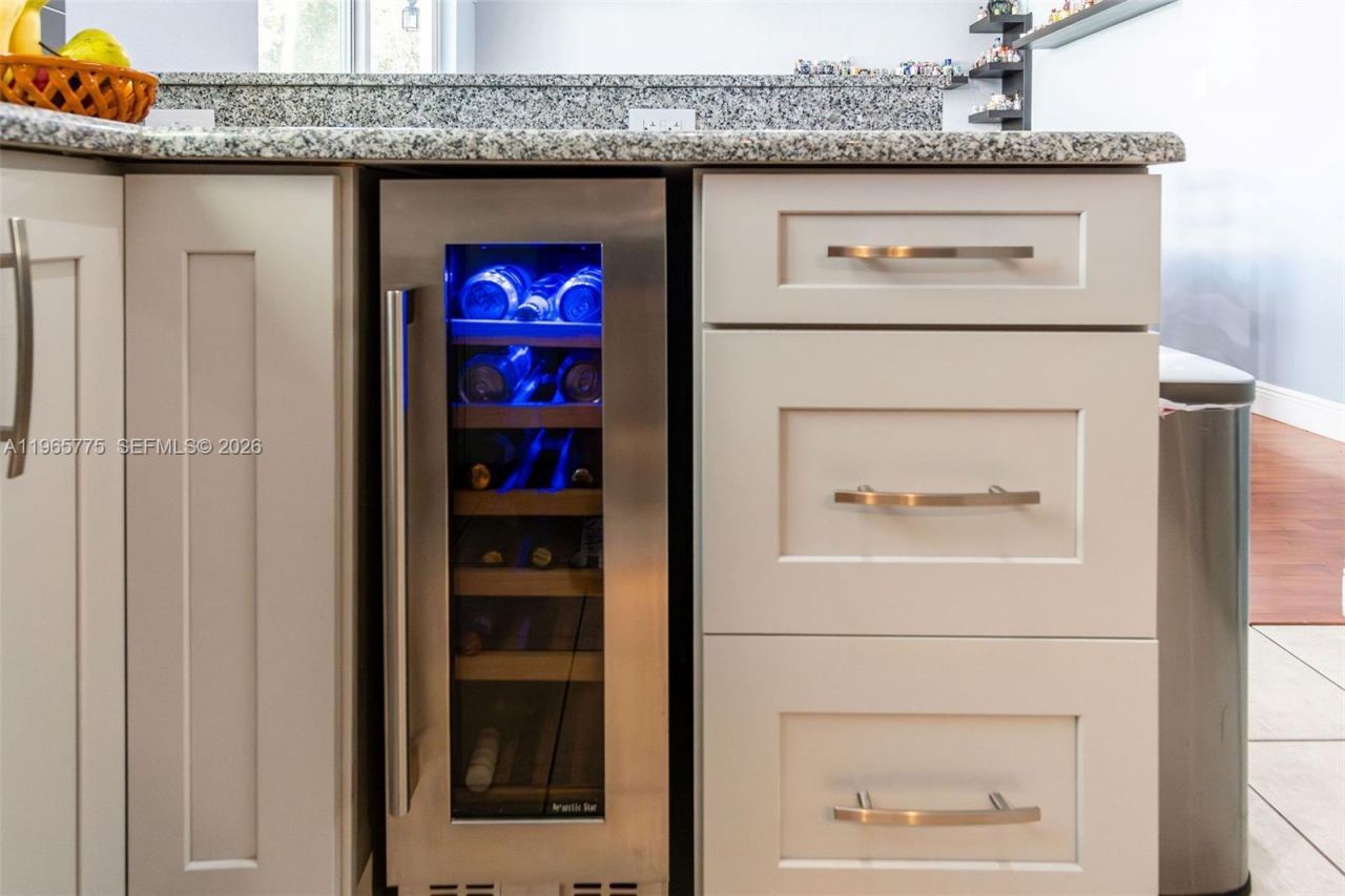 12523 SW 121st Way, Miami, FL 33186 Photo