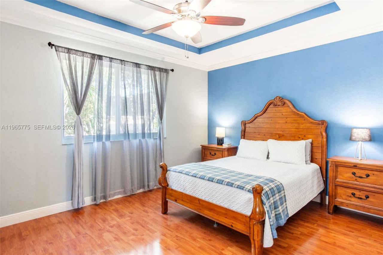 12523 SW 121st Way , Miami, FL 33186 Photo