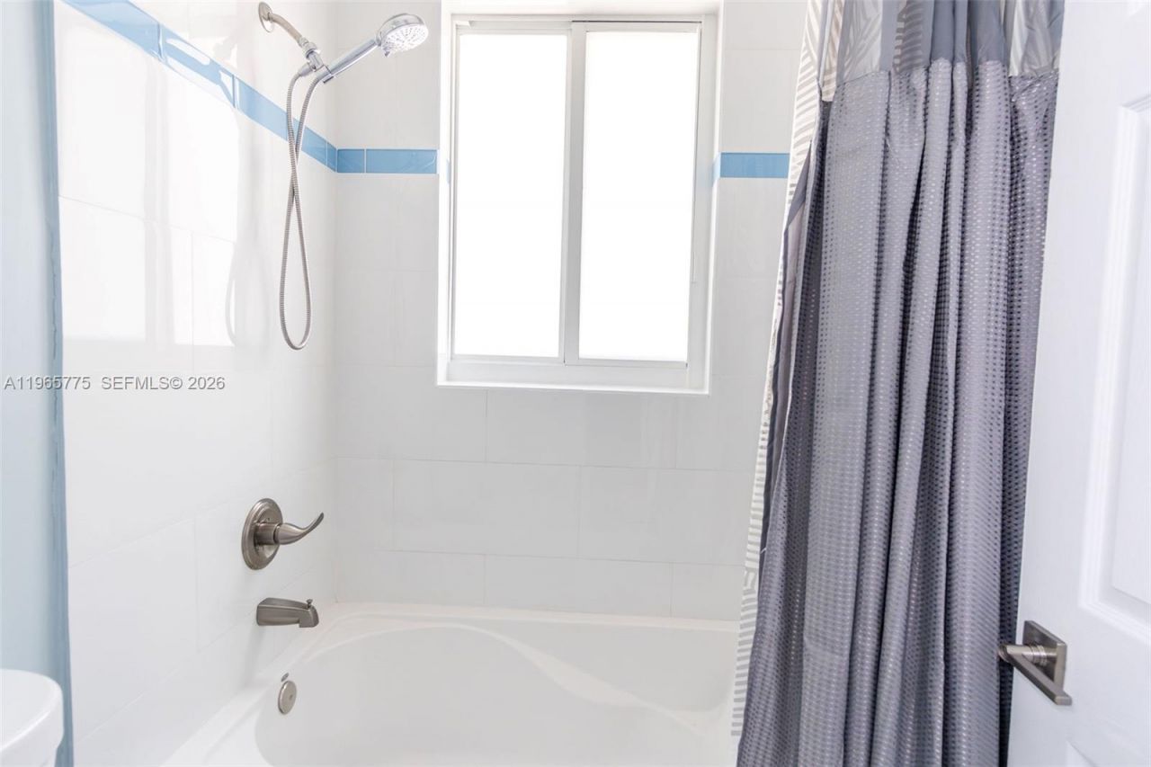 12523 SW 121st Way, Miami, FL 33186 Photo