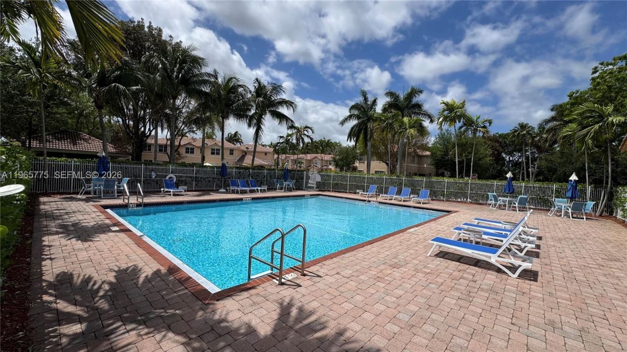 12523 SW 121st Way, Miami, FL 33186 Photo