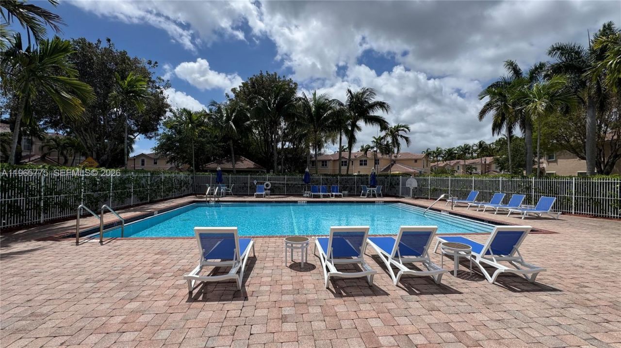 12523 SW 121st Way, Miami, FL 33186 Photo