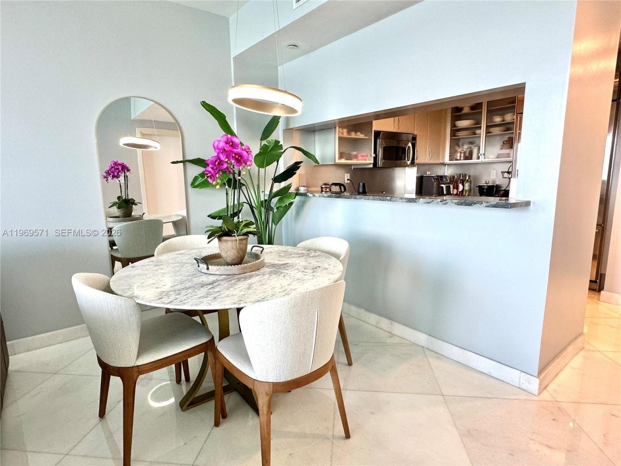 540 West Ave , Unit 1912, Miami Beach, FL 33139 Photo