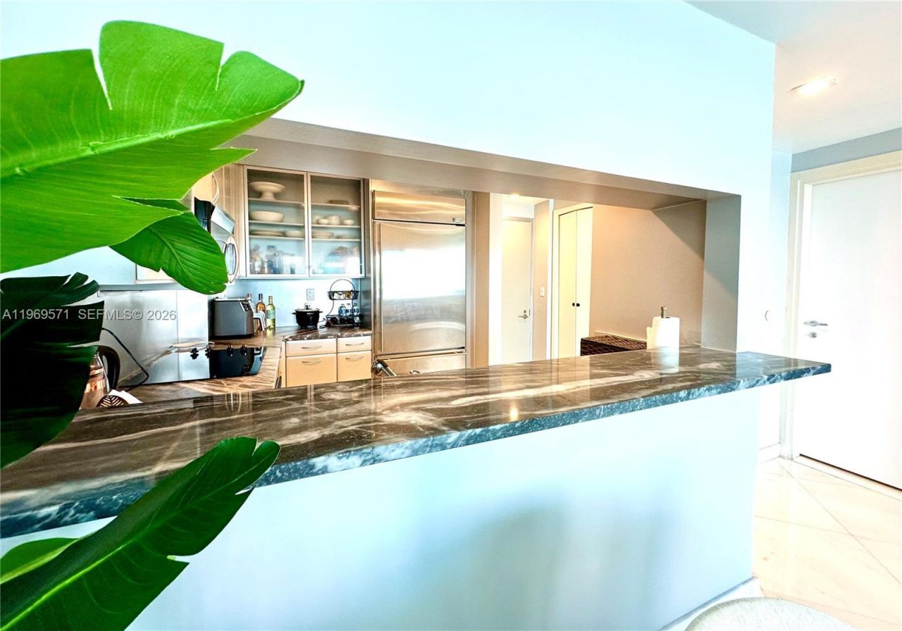 540 West Ave , Unit 1912, Miami Beach, FL 33139 Photo