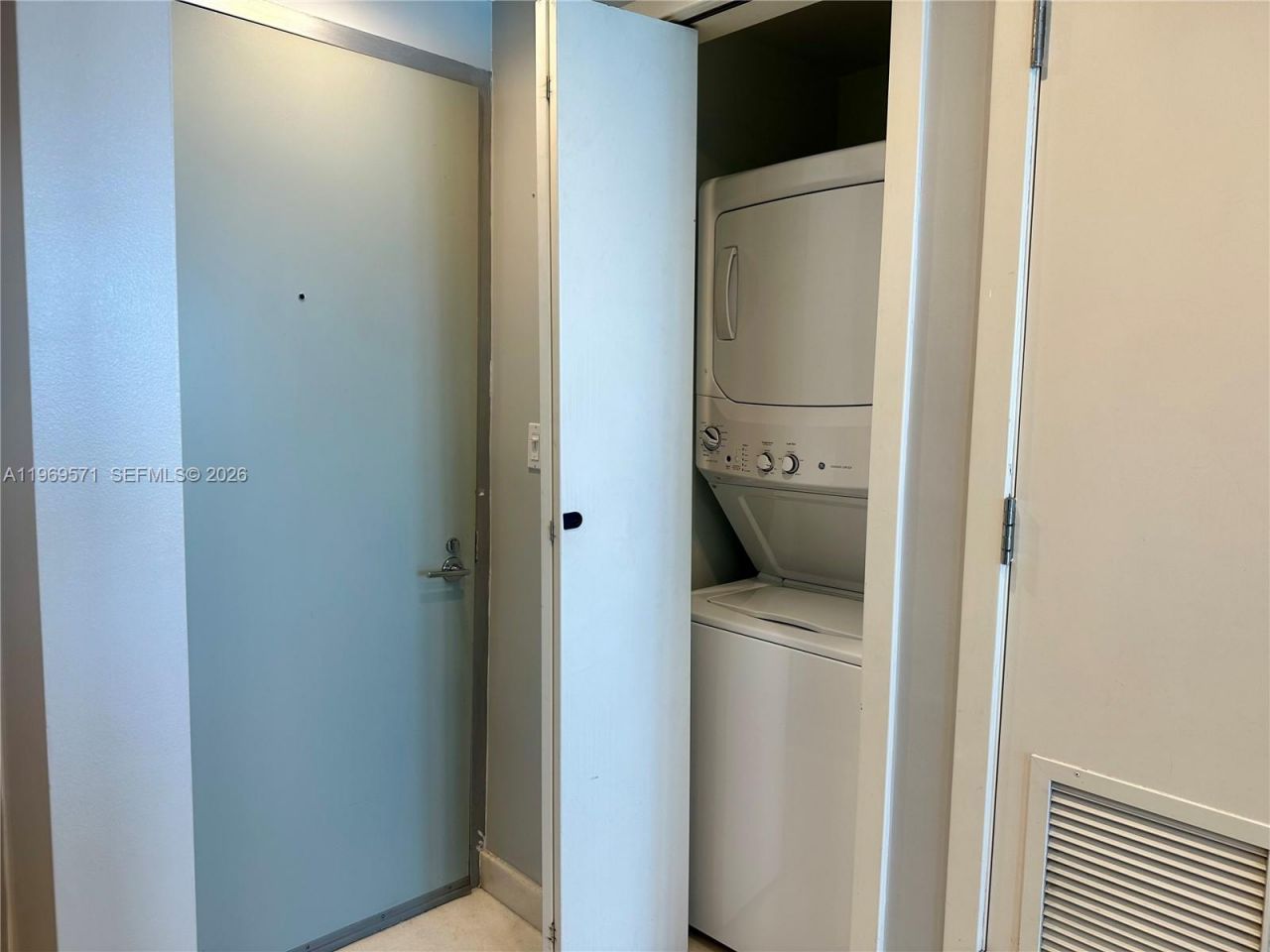 540 West Ave , Unit 1912, Miami Beach, FL 33139 Photo