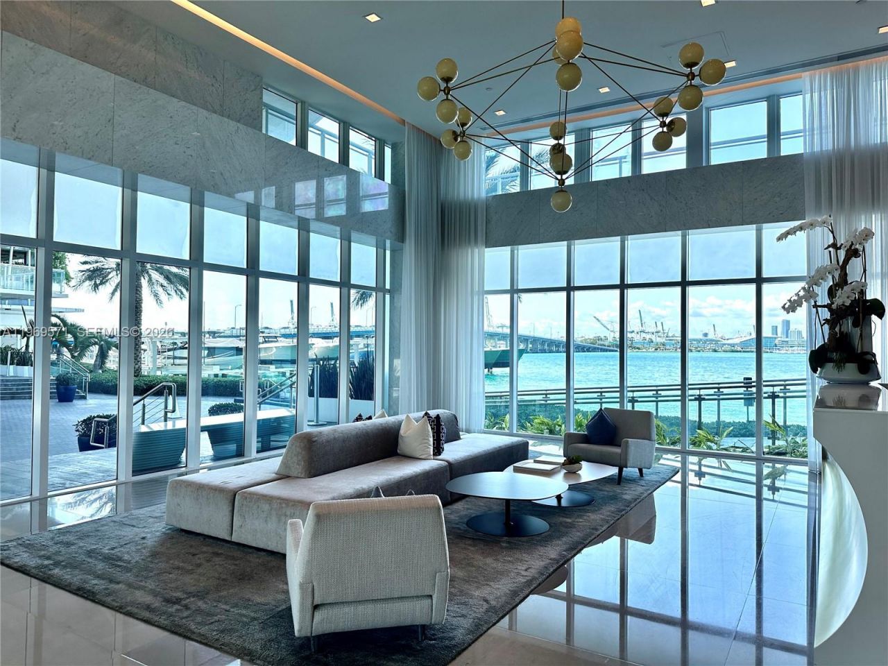 540 West Ave , Unit 1912, Miami Beach, FL 33139 Photo