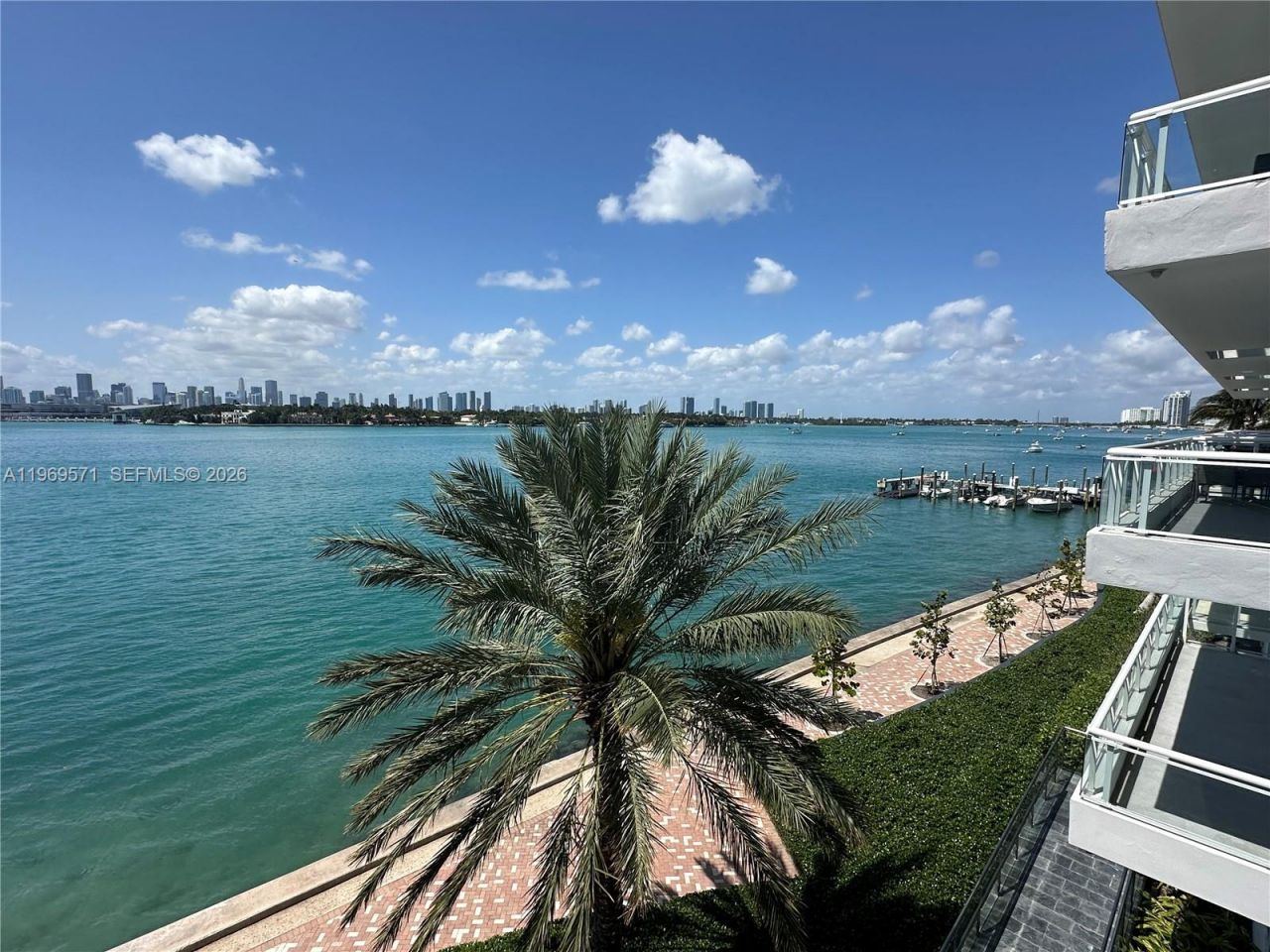 540 West Ave , Unit 1912, Miami Beach, FL 33139 Photo