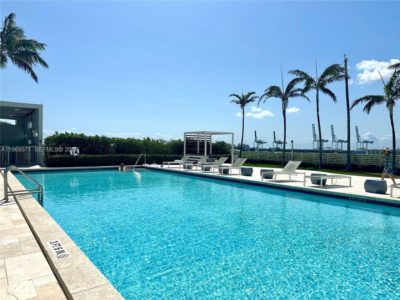 540 West Ave , Unit 1912, Miami Beach, FL 33139 Photo
