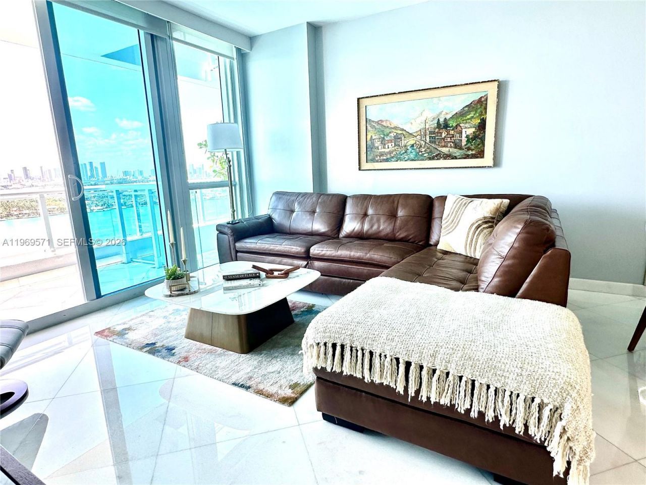 540 West Ave , Unit 1912, Miami Beach, FL 33139 Photo
