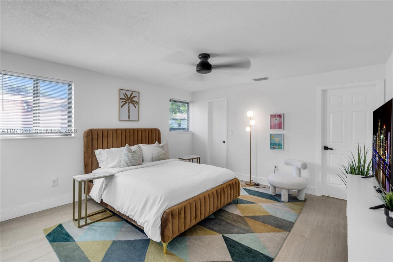 1054 NW 29th St, Miami, FL 33127 Photo