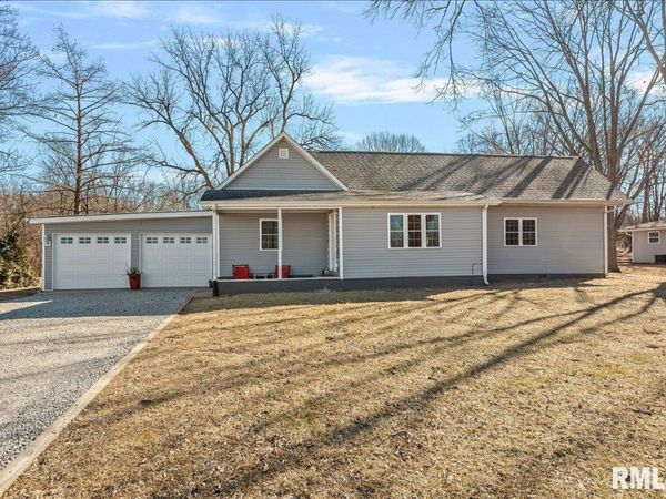 4084 S PRIMROSE Lane, Riverton, IL 62561