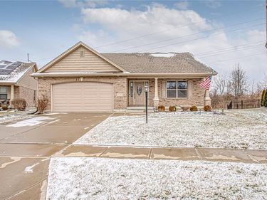 1242 Redbud Circle, Germantown, OH 45327