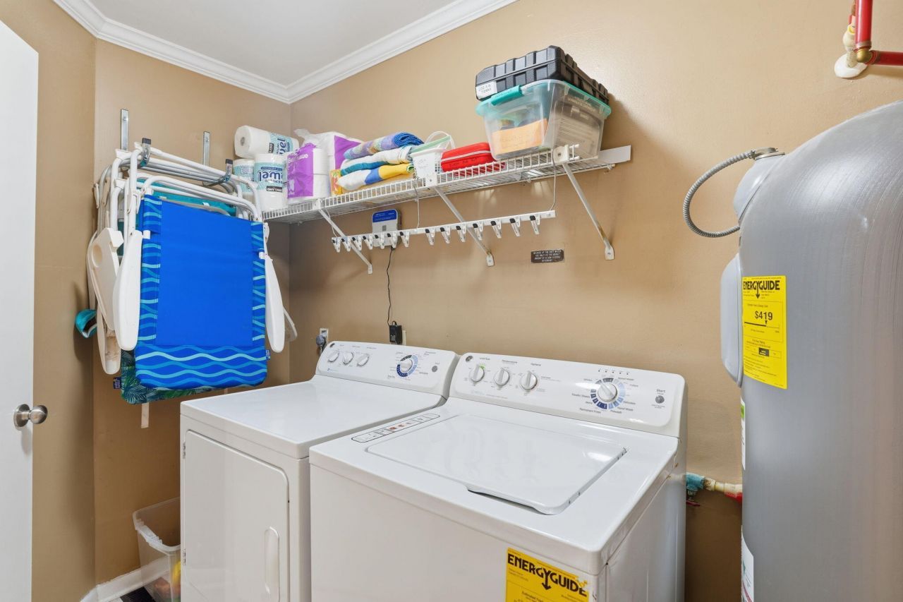 8000 Palmetto Drive Photo 22