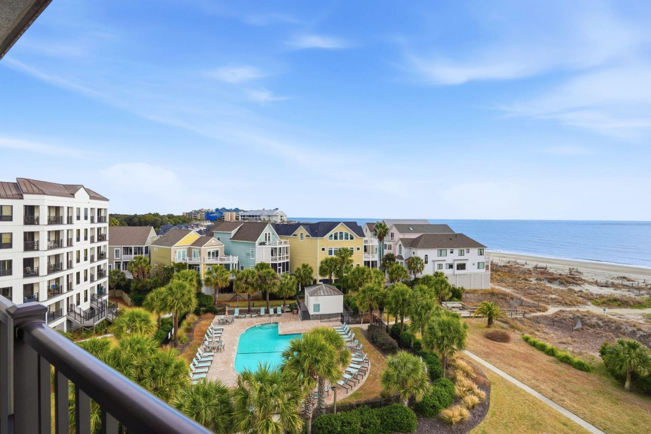 8000 Palmetto Drive Photo 26