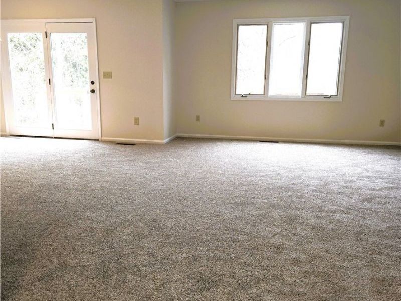 16400 Commons Oval, Strongsville, OH 44136 Photo 10